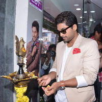 Allu Arjun - Allu Arjun Launches Lot Mobiles at Vijayawada | Picture 849630