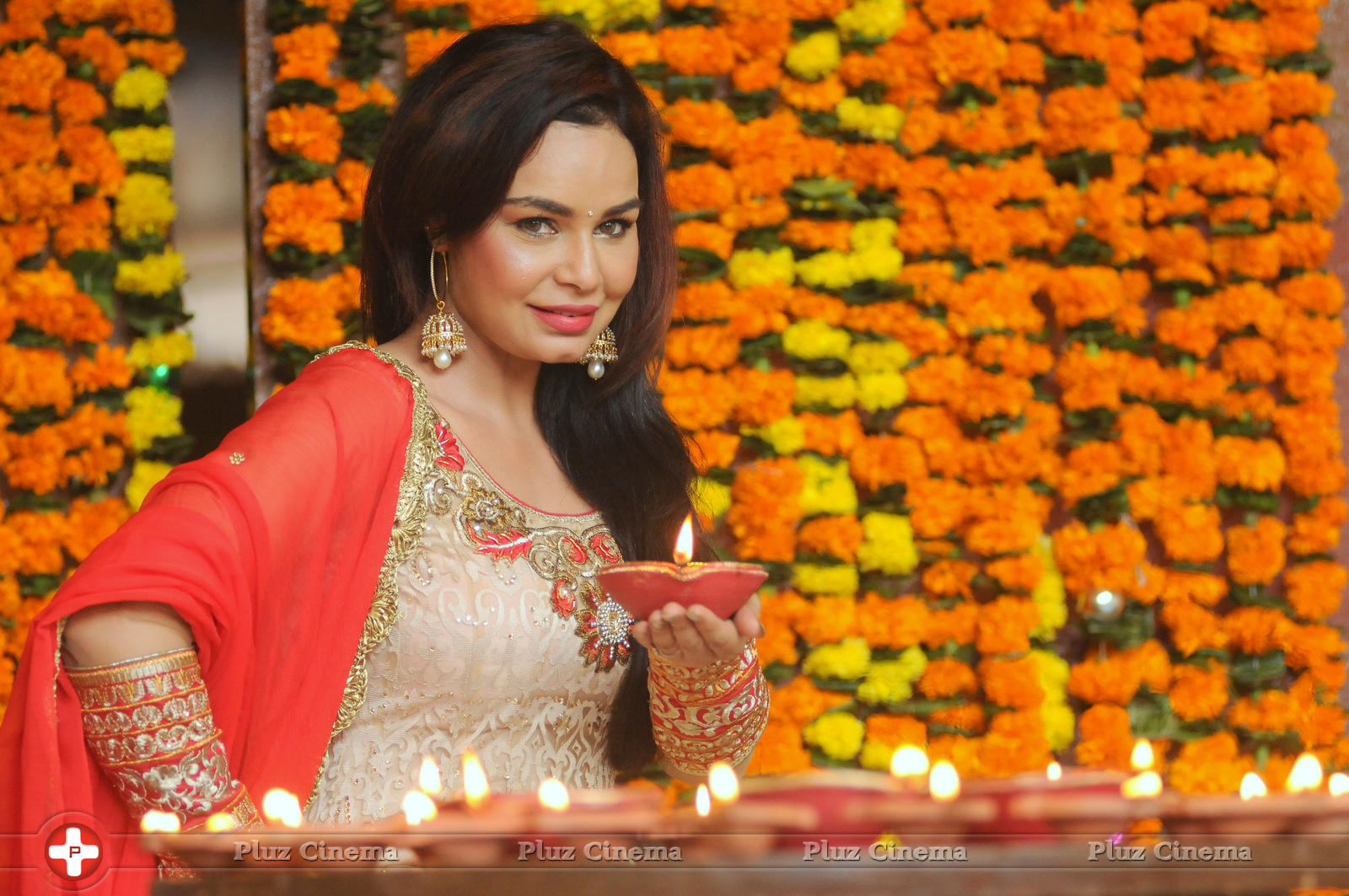 Kavita Verma Diwali Photoshoot Stills | Picture 850291
