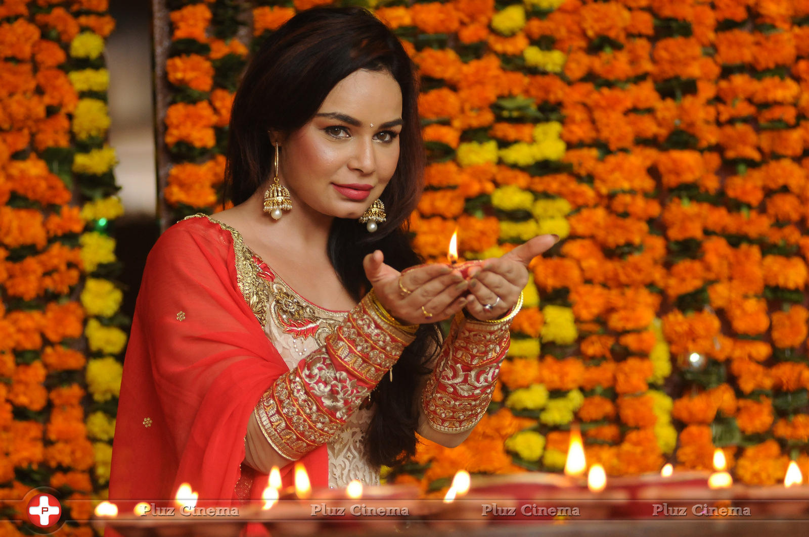 Kavita Verma Diwali Photoshoot Stills | Picture 850293