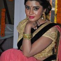 Harini at Valayam Telugu Movie Opening Stills | Picture 1008622