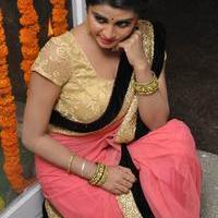 Harini at Valayam Telugu Movie Opening Stills | Picture 1008626