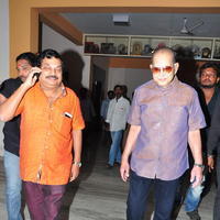 Super Star Krishna at Srimanthudu Movie Screening Stills | Picture 1090652