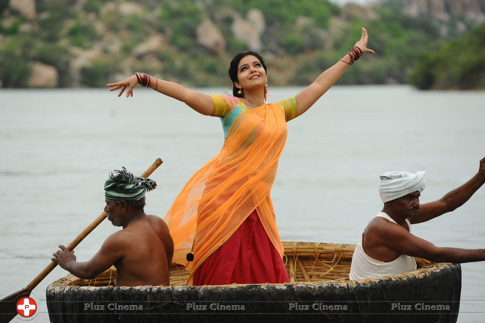 Swathi (Actress) - Swathi in Tripura Movie Gallery | Picture 1091526