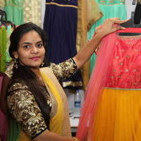 Actress Jyotii Sethi Inaugurates Styles and Weaves Life Style Expo at Visakhapatnam Photos | Picture 1091706