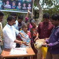 Fans Celebrates Mahesh Babu Birthday Photos | Picture 1093507