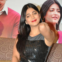 Shruti Haasan at Srimanthudu Movie Press Meet Photos | Picture 1093626