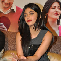 Shruti Haasan at Srimanthudu Movie Press Meet Photos | Picture 1093637