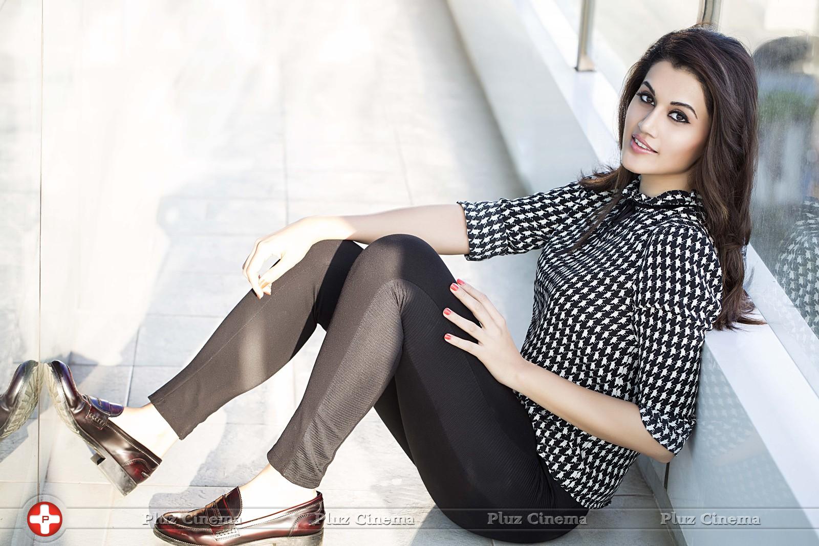 Tapasee Pannu Photoshoot Stills | Picture 1099712