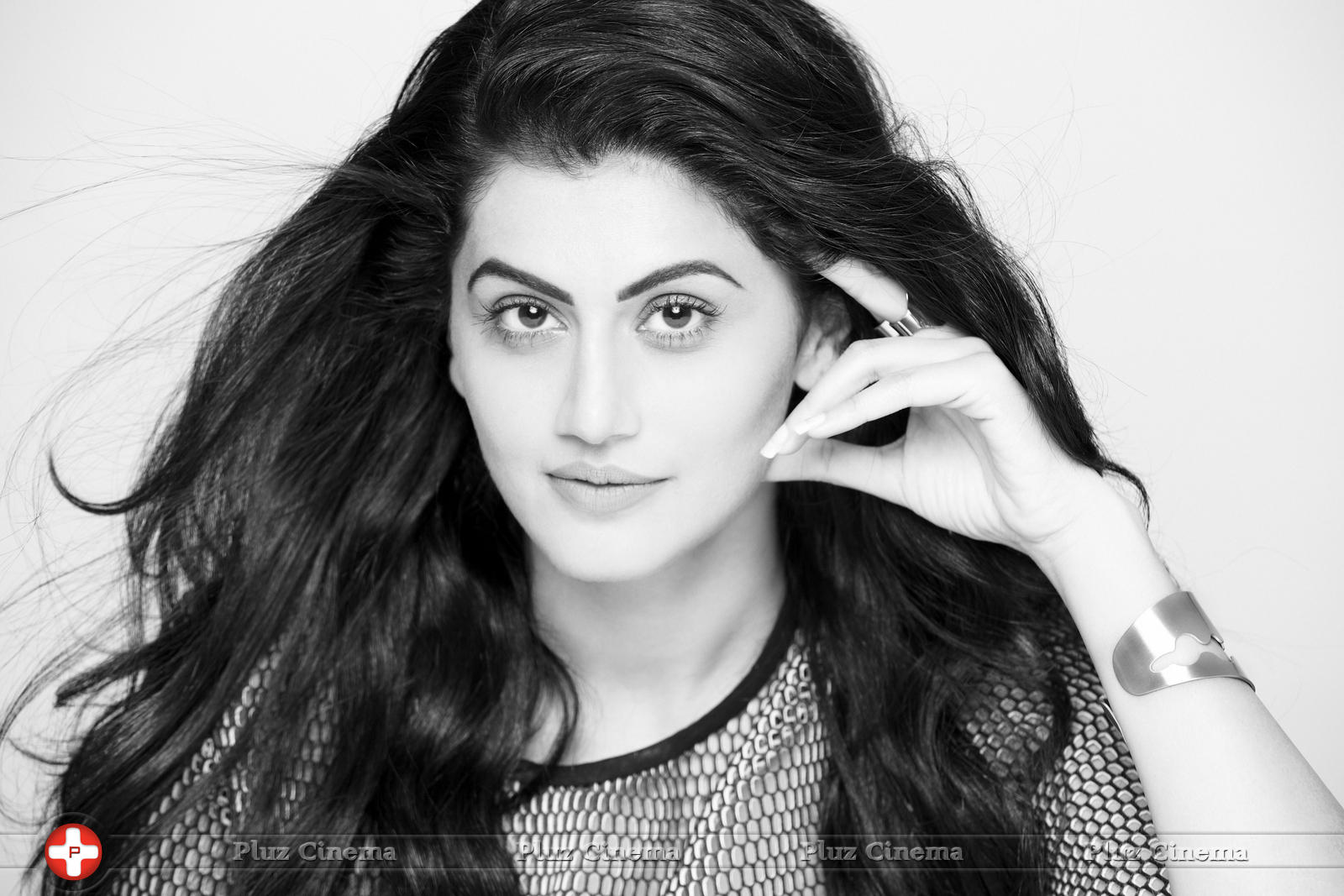 Tapasee Pannu Photoshoot Stills | Picture 1101067