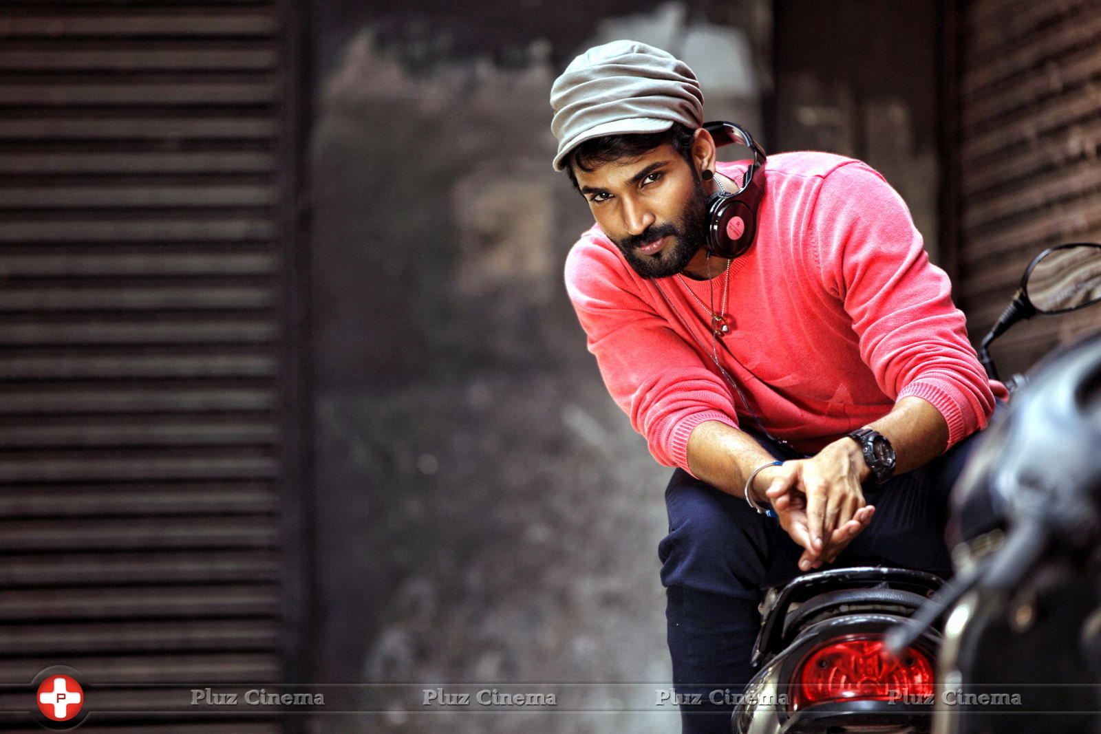 Actor Aadhi Photoshoot Gallery | Picture 1176740