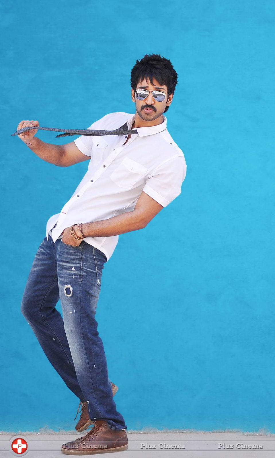 Actor Aadhi Photoshoot Gallery | Picture 1176751