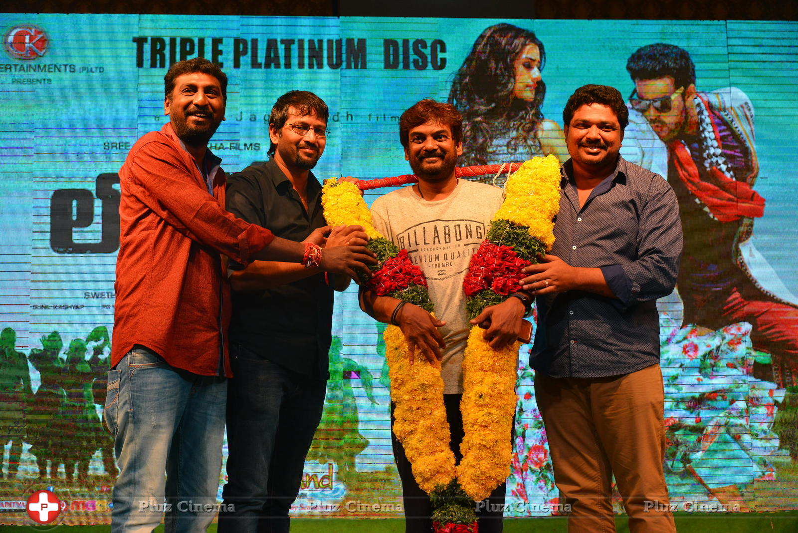 Loafer Movie Platinum Disc Function Photos | Picture 1178211