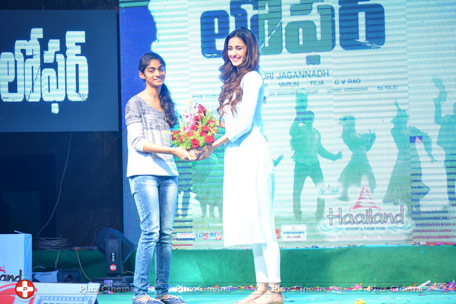 Loafer Movie Platinum Disc Function Photos | Picture 1178297
