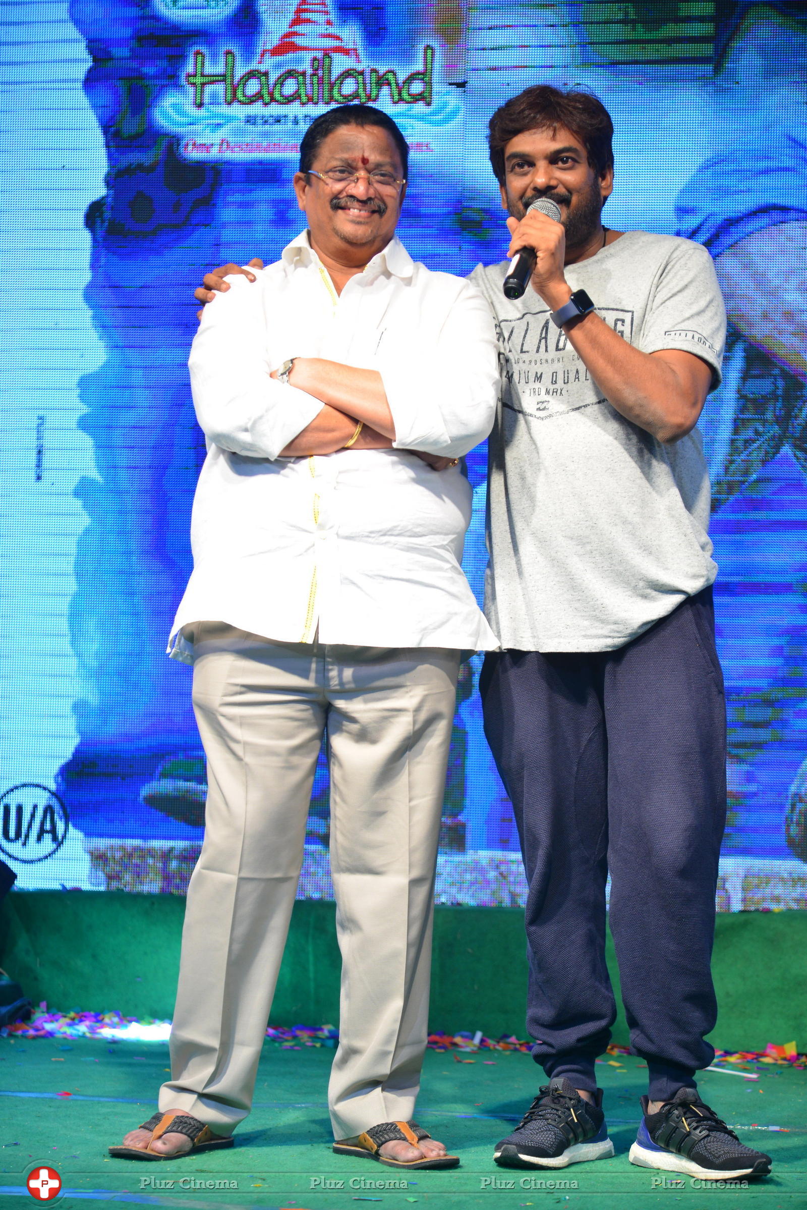 Loafer Movie Platinum Disc Function Photos | Picture 1178303