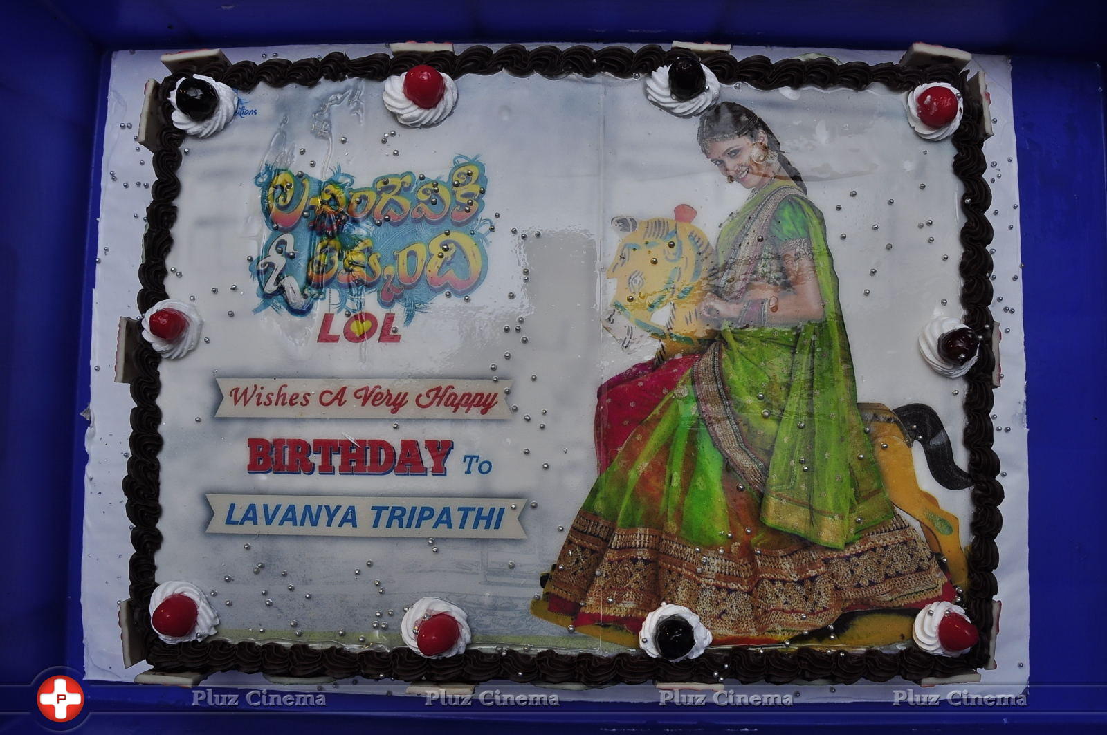 Lavanya Tripathi Birthday Celebration at Lachimdeviki O Lekkundi Movie Press Meet Stills | Picture 1178030