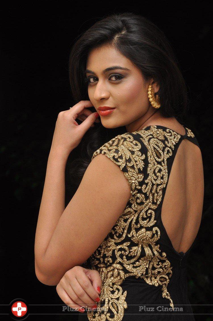 Neha Hinge at Valli Movie First Look Launch Photos | Picture 1179934