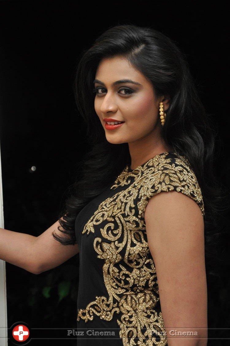 Neha Hinge at Valli Movie First Look Launch Photos | Picture 1179951