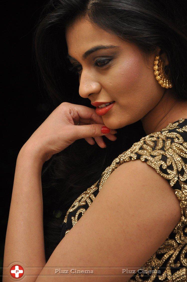 Neha Hinge at Valli Movie First Look Launch Photos | Picture 1179956