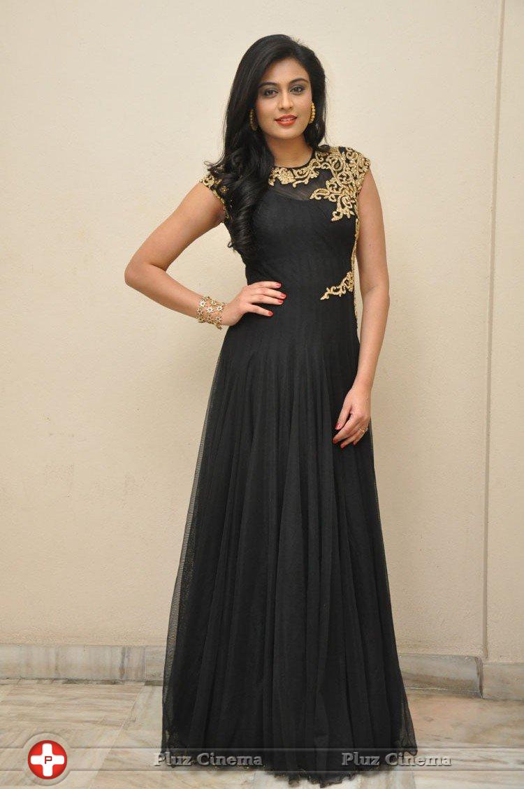 Neha Hinge at Valli Movie First Look Launch Photos | Picture 1179976