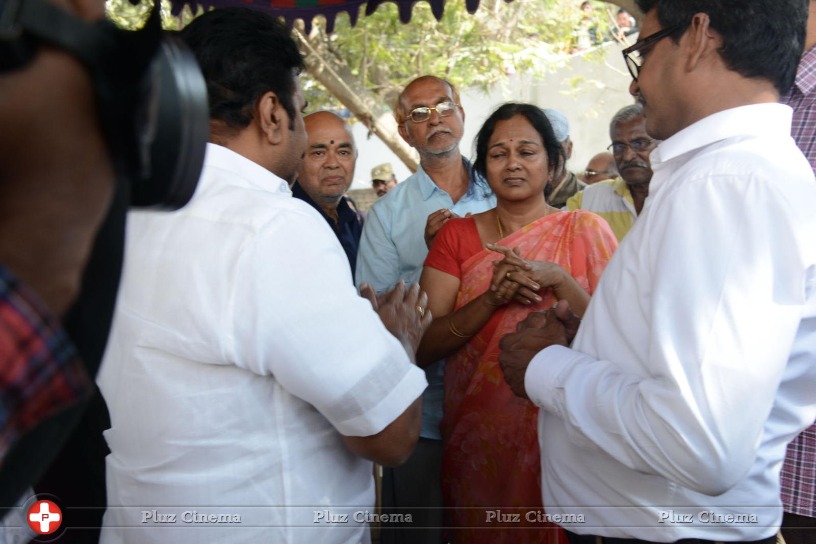 Celebs Pay Homage to Ranganath Photos | Picture 1182541