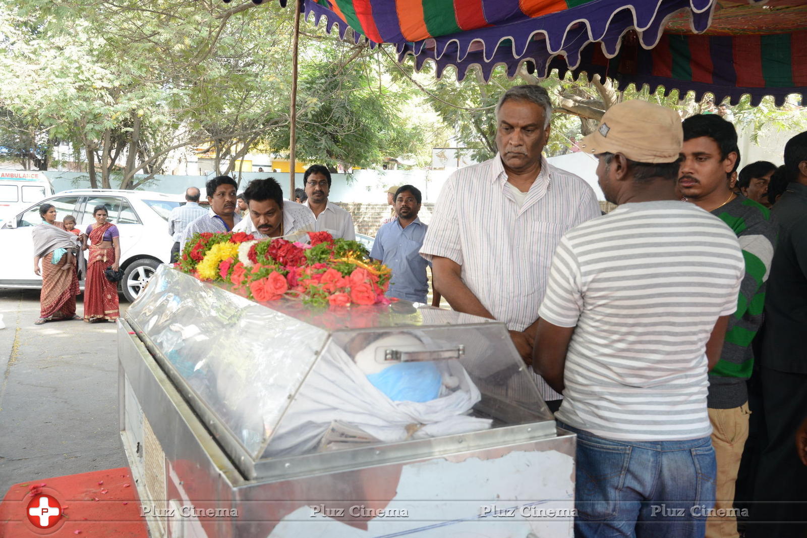Celebs Pay Homage to Ranganath Photos | Picture 1182543