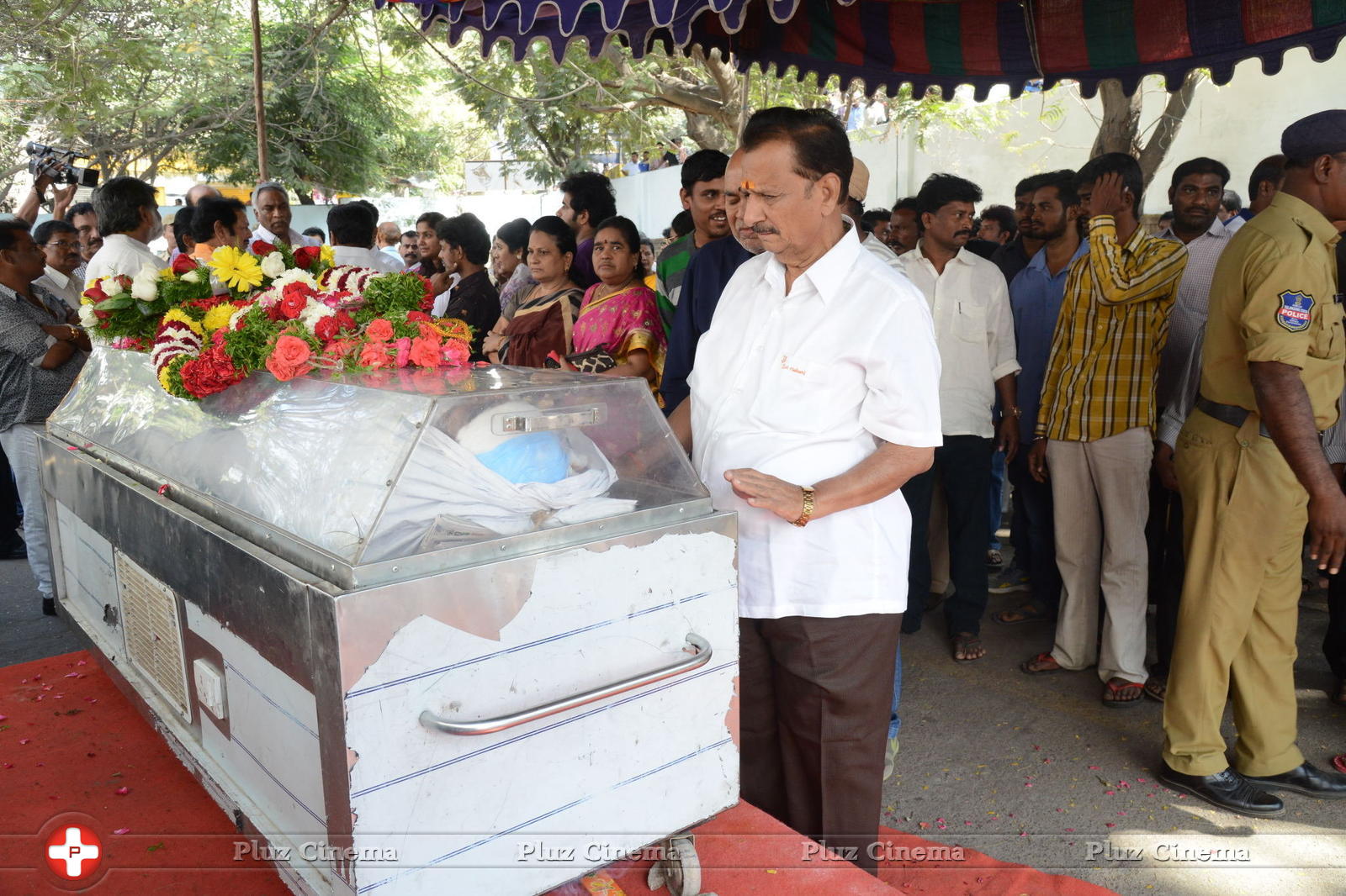 Celebs Pay Homage to Ranganath Photos | Picture 1182562