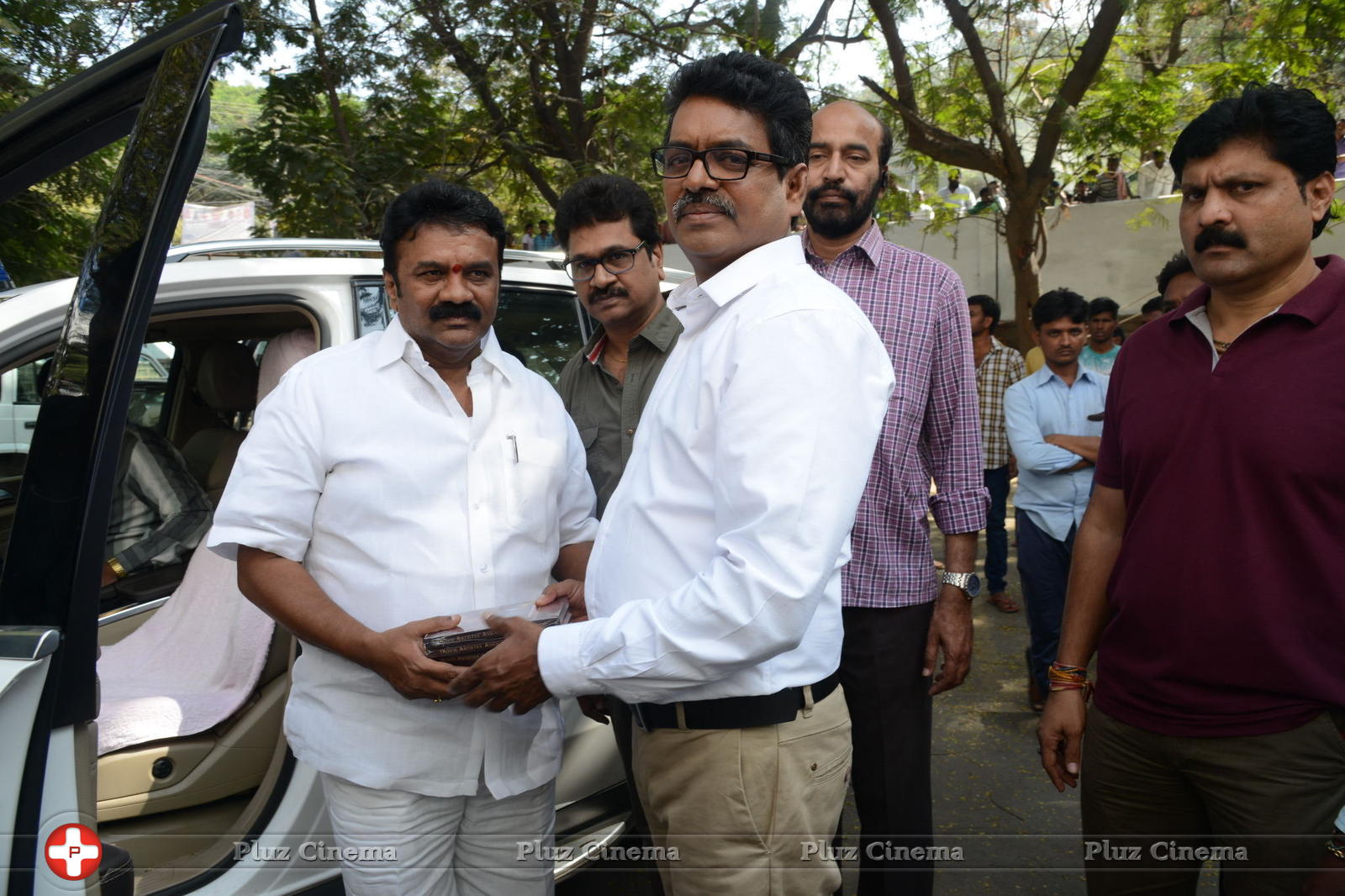 Celebs Pay Homage to Ranganath Photos | Picture 1182571