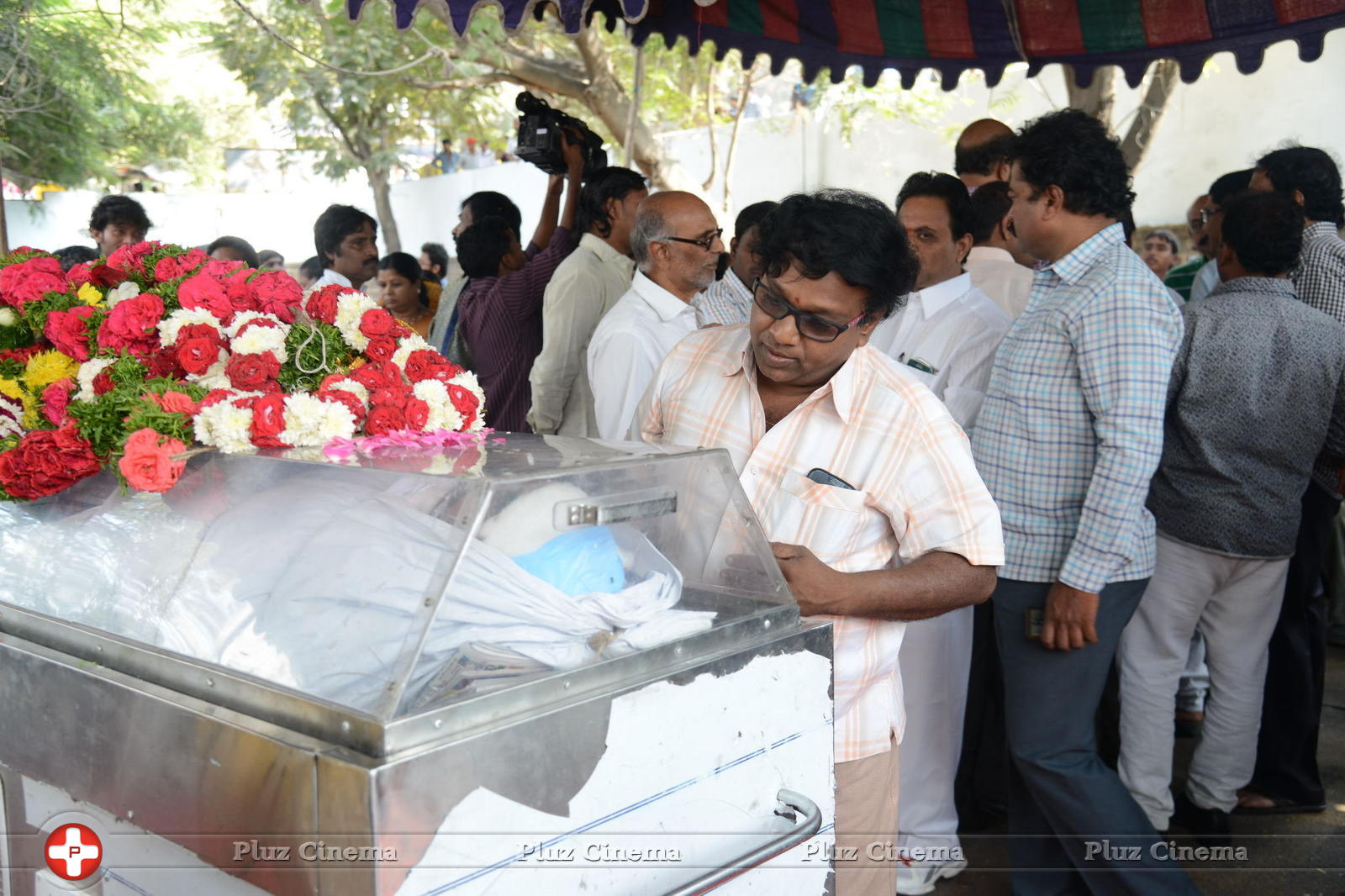 Celebs Pay Homage to Ranganath Photos | Picture 1182599