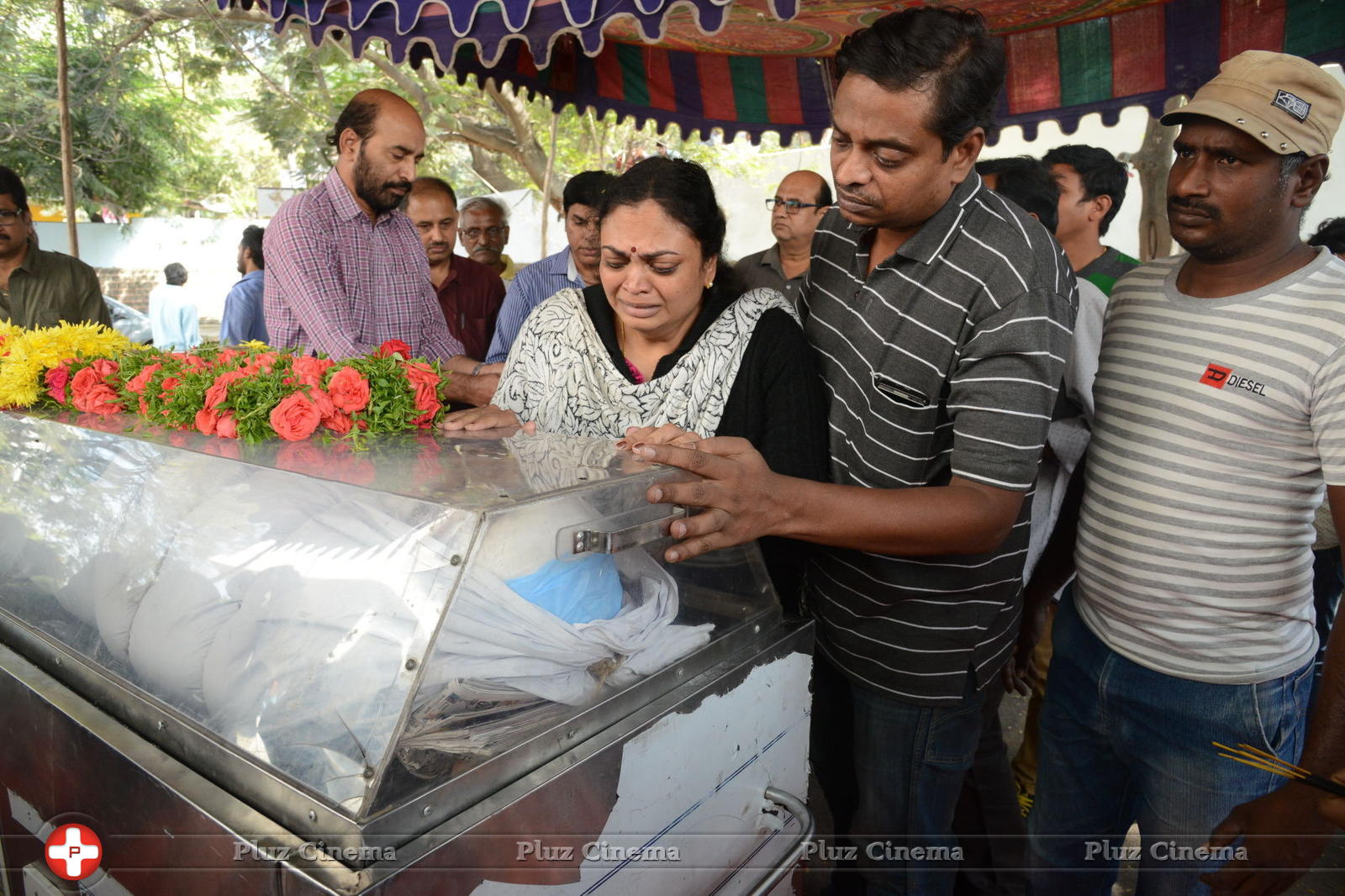 Celebs Pay Homage to Ranganath Photos | Picture 1182678