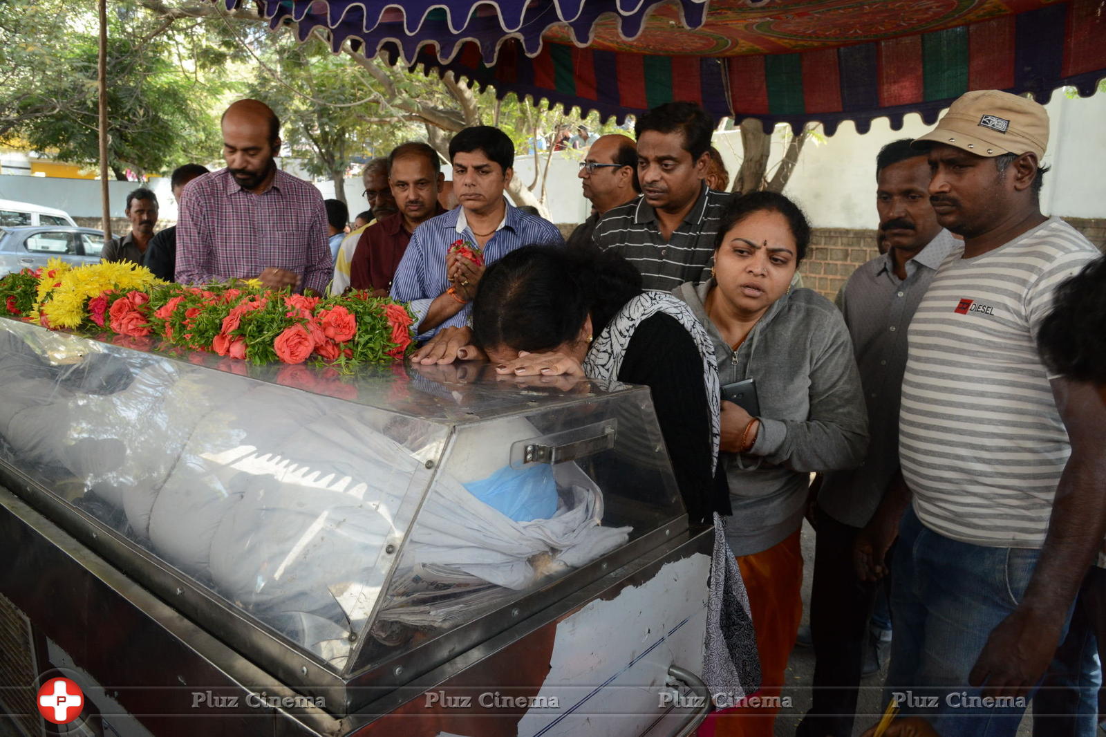 Celebs Pay Homage to Ranganath Photos | Picture 1182685