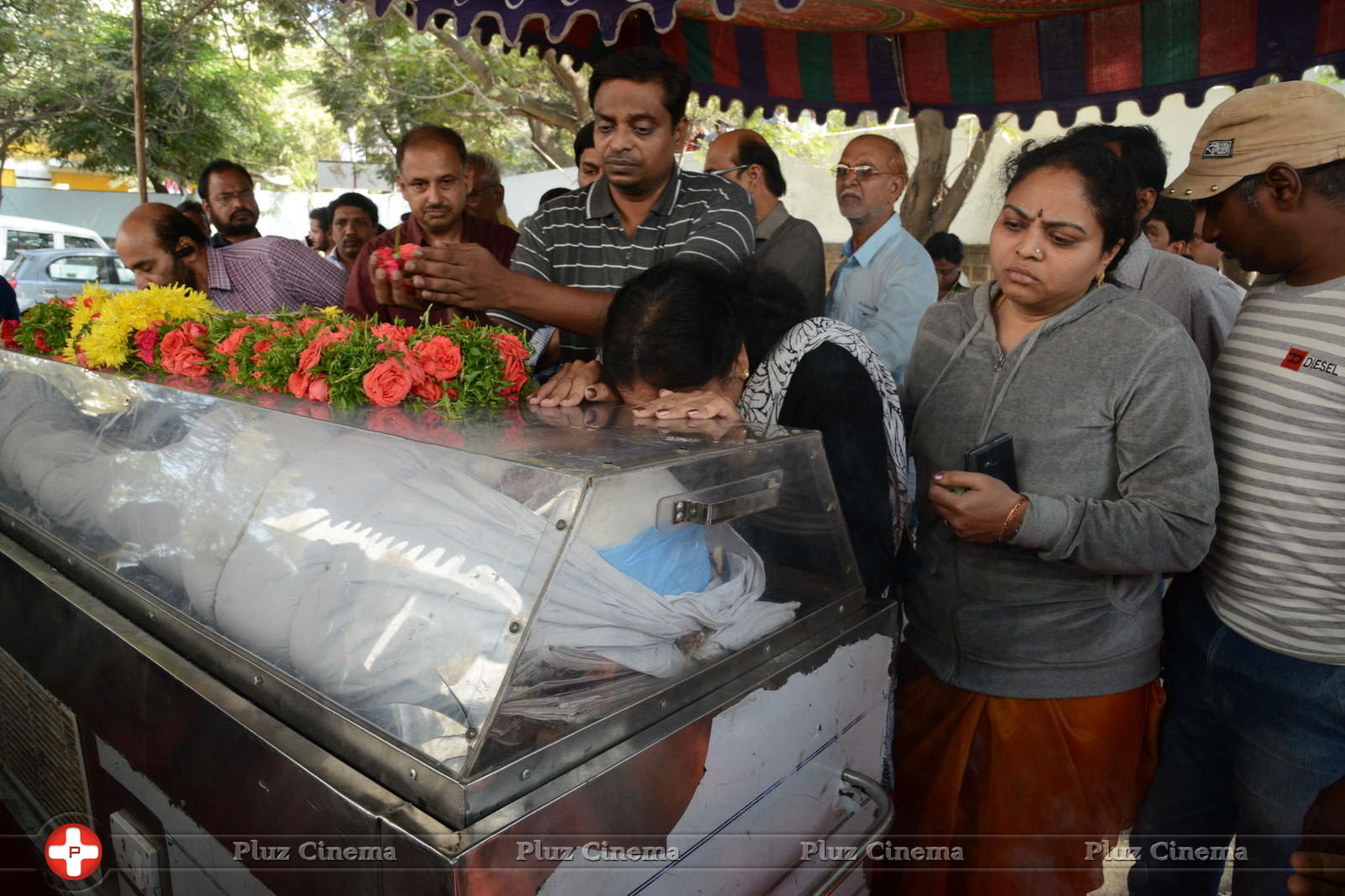 Celebs Pay Homage to Ranganath Photos | Picture 1182686
