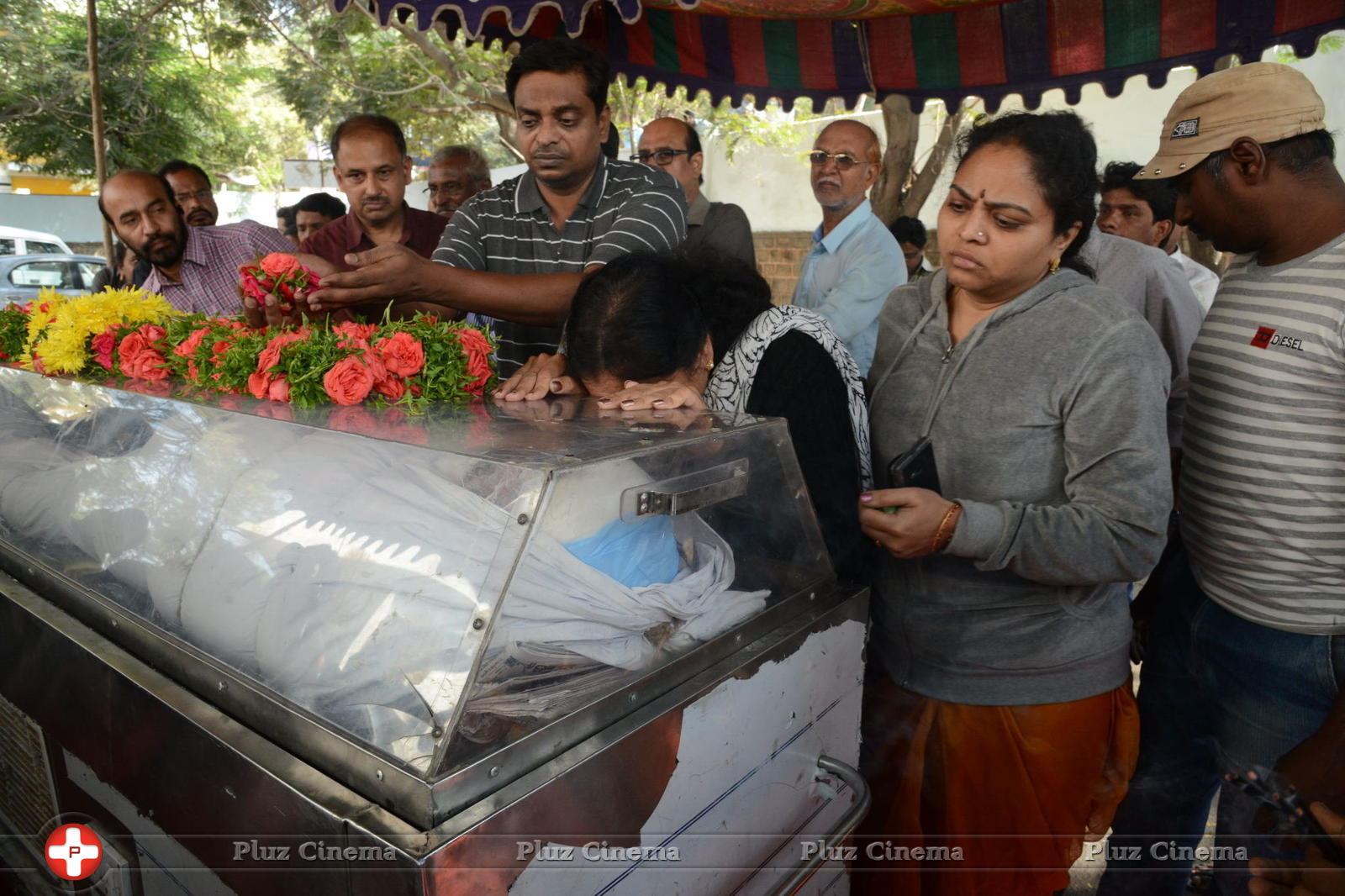 Celebs Pay Homage to Ranganath Photos | Picture 1182687