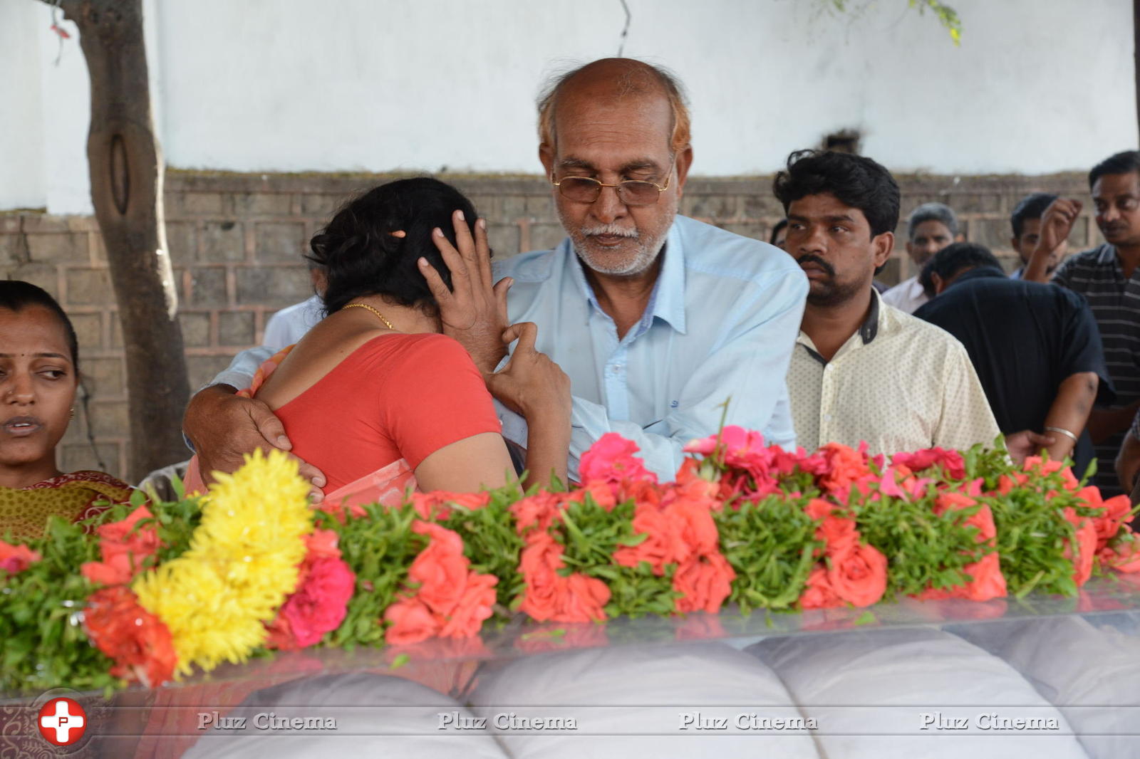 Celebs Pay Homage to Ranganath Photos | Picture 1182729