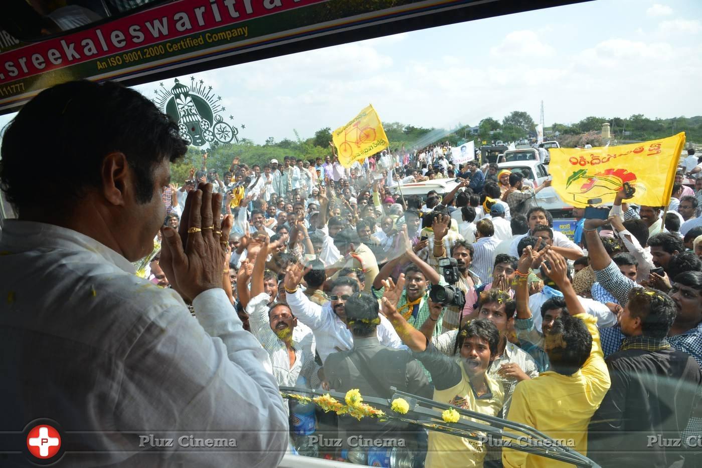 Nandamuri Balakrishna - Dictator Audio Launch Rally Hyderabad to Amaravathi Photos | Picture 1181906