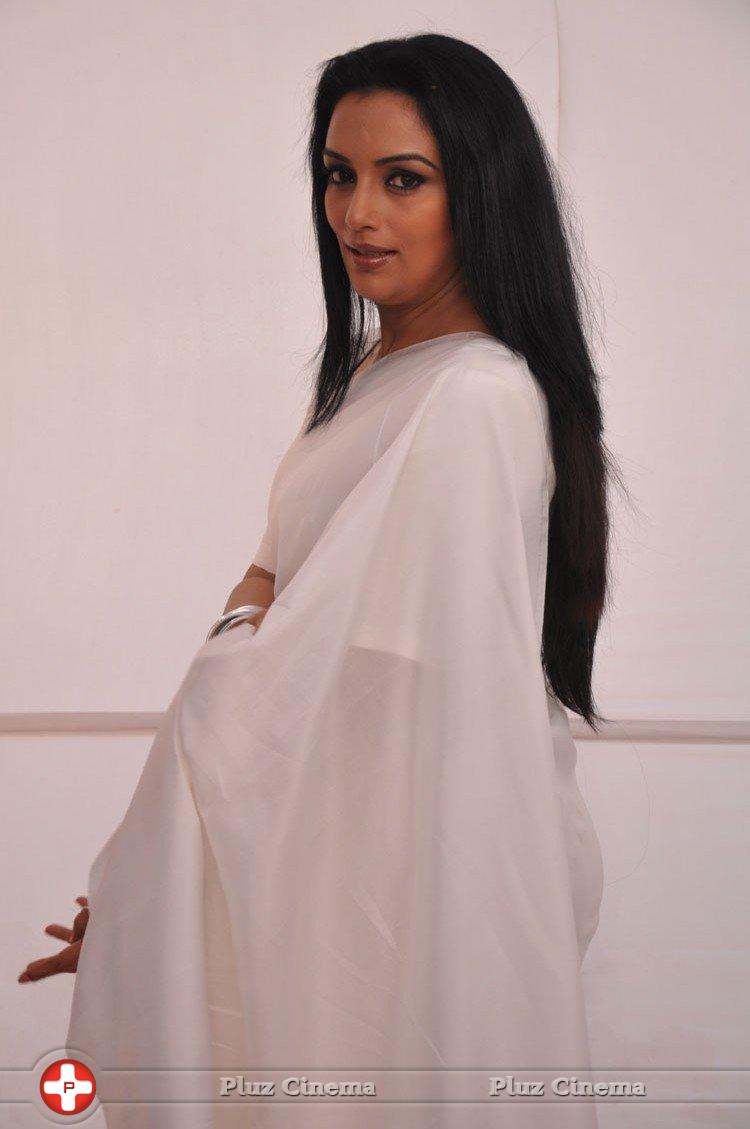 Shweta Menon at She Movie Opening Stills | Picture 1182201