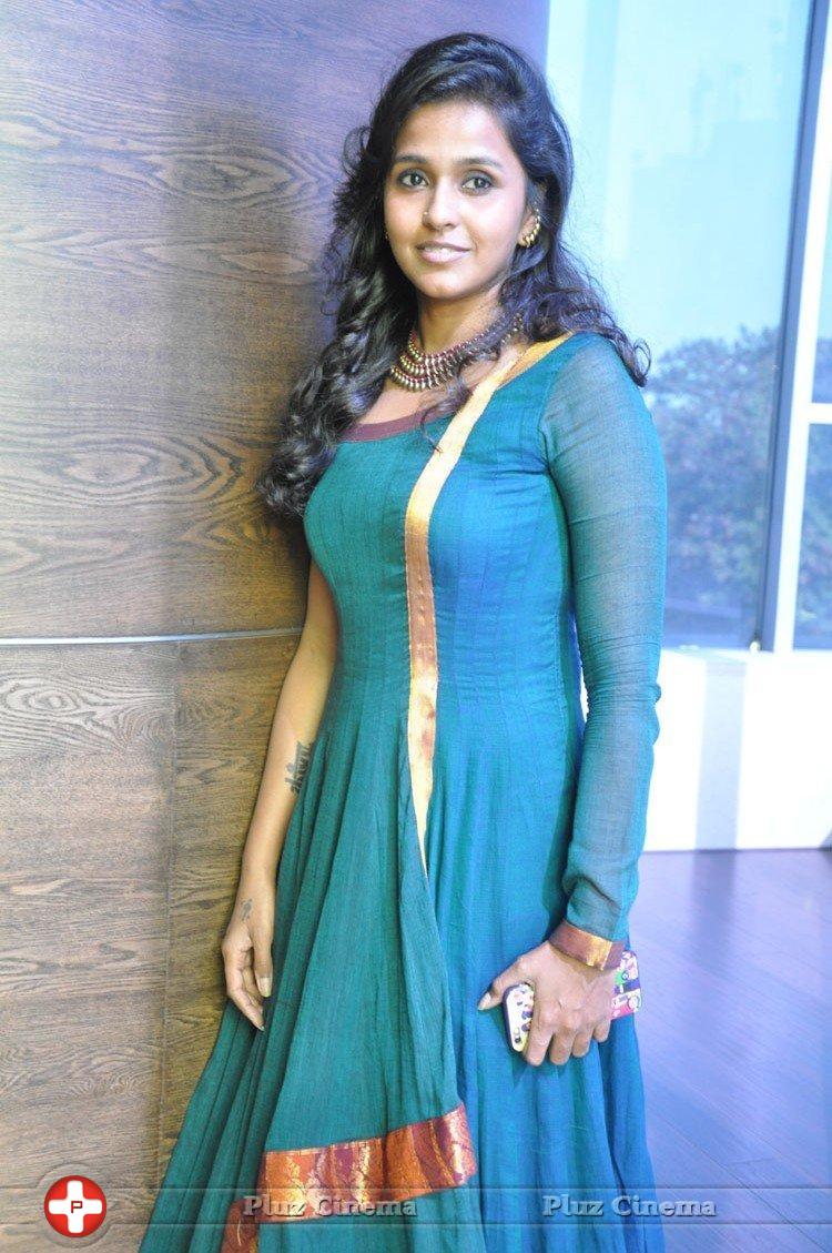 Singer Smitha at Baha Kilikki Video Song Launch Stills | Picture 1185306