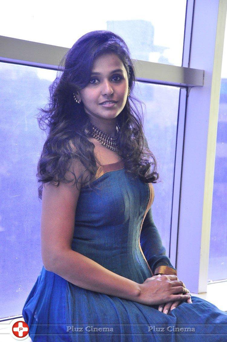 Singer Smitha at Baha Kilikki Video Song Launch Stills | Picture 1185348