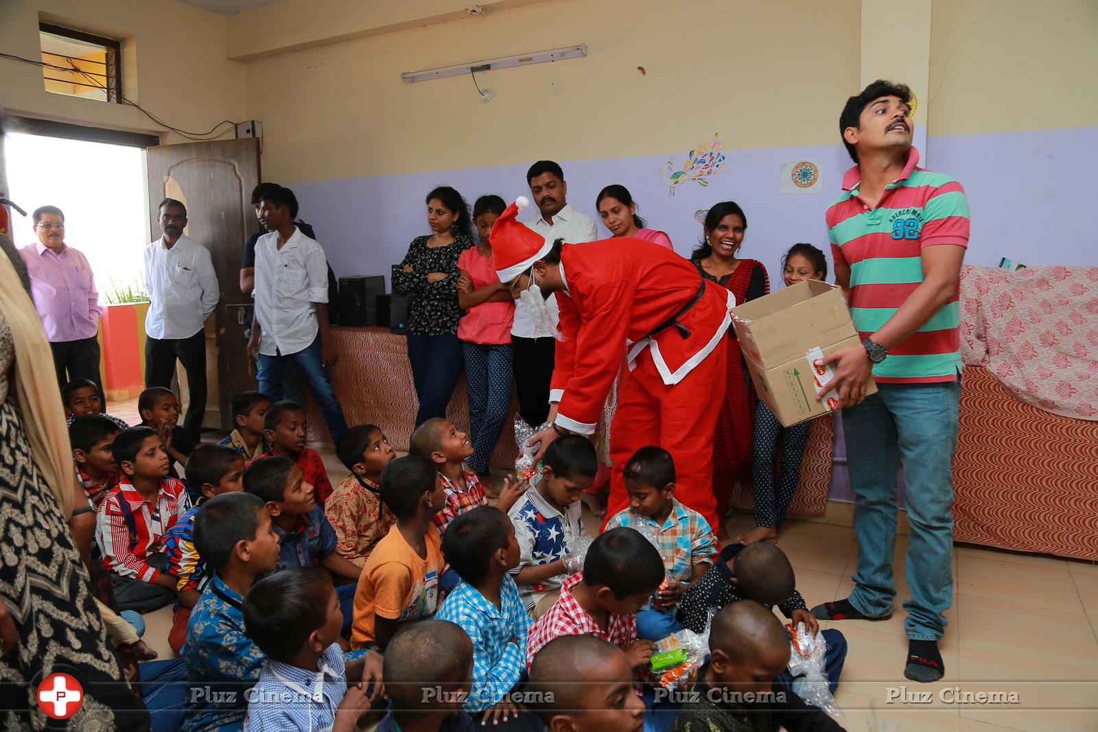 Varun Sandesh and Vithika Sheru Christmas celebrations at Desire society with HIV affected children Photos | Picture 1190097