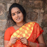 Himaja - Vetakodavallu Movie Working Stills | Picture 954039