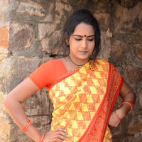 Himaja - Vetakodavallu Movie Working Stills | Picture 954060
