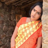 Himaja - Vetakodavallu Movie Working Stills | Picture 954076