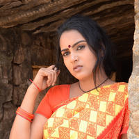 Himaja - Vetakodavallu Movie Working Stills | Picture 954078