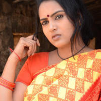 Himaja - Vetakodavallu Movie Working Stills | Picture 954079