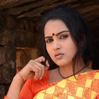 Himaja - Vetakodavallu Movie Working Stills | Picture 954084