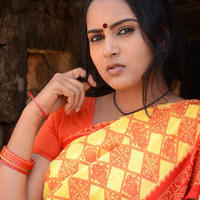Himaja - Vetakodavallu Movie Working Stills | Picture 954085