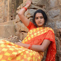 Himaja - Vetakodavallu Movie Working Stills | Picture 954102