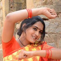 Himaja - Vetakodavallu Movie Working Stills | Picture 954113
