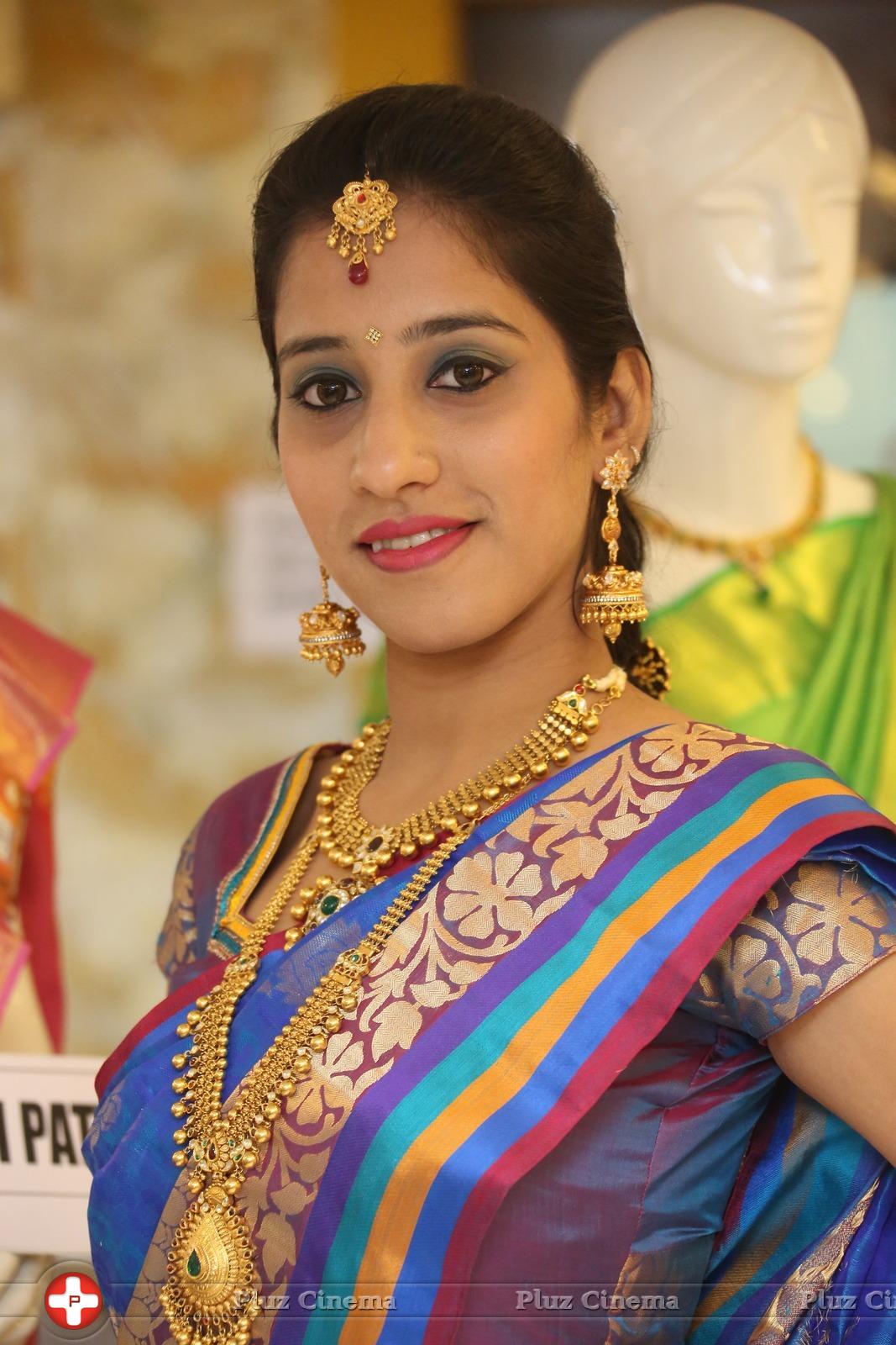 Ayesha at Vivaha Collection Launch Photos | Picture 957317
