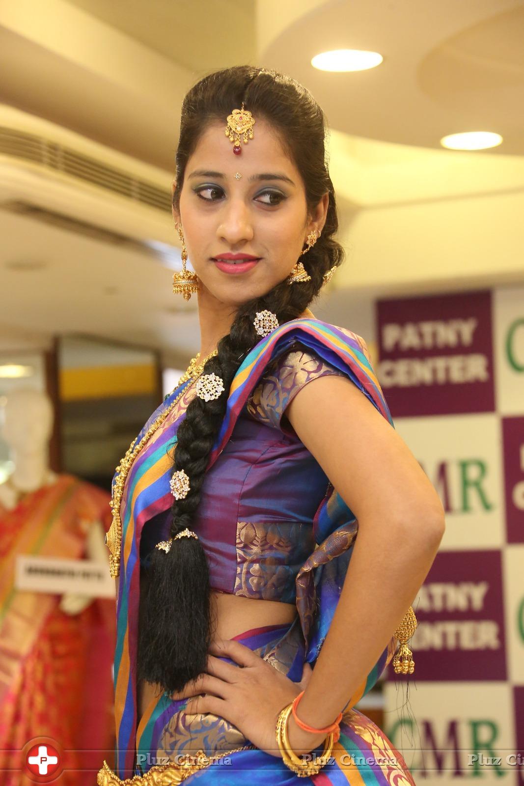 Ayesha - Vivaha Collection Launch at CMR Family Shopping Mall Patny Centre Stills | Picture 957488