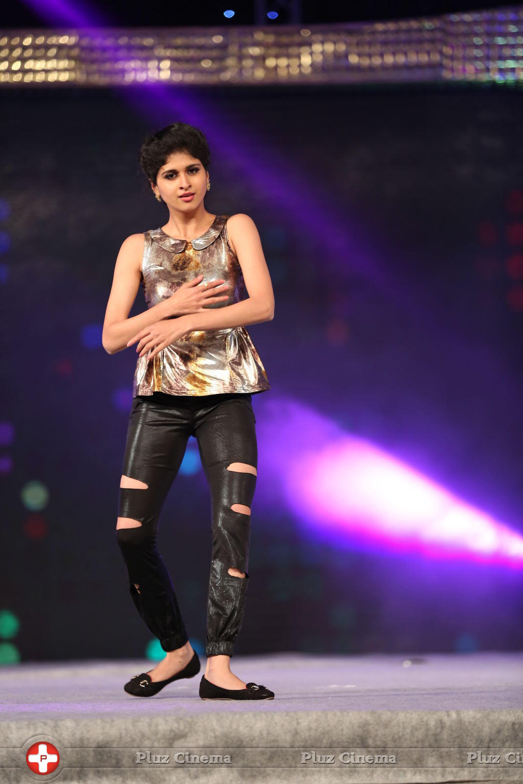 Naveena at Gama Awards 2014 Stills | Picture 959088